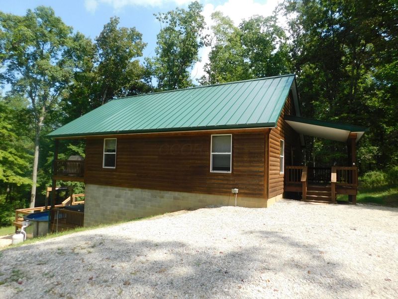 16716 Skinner Road, Logan, OH 43138 Photo 2