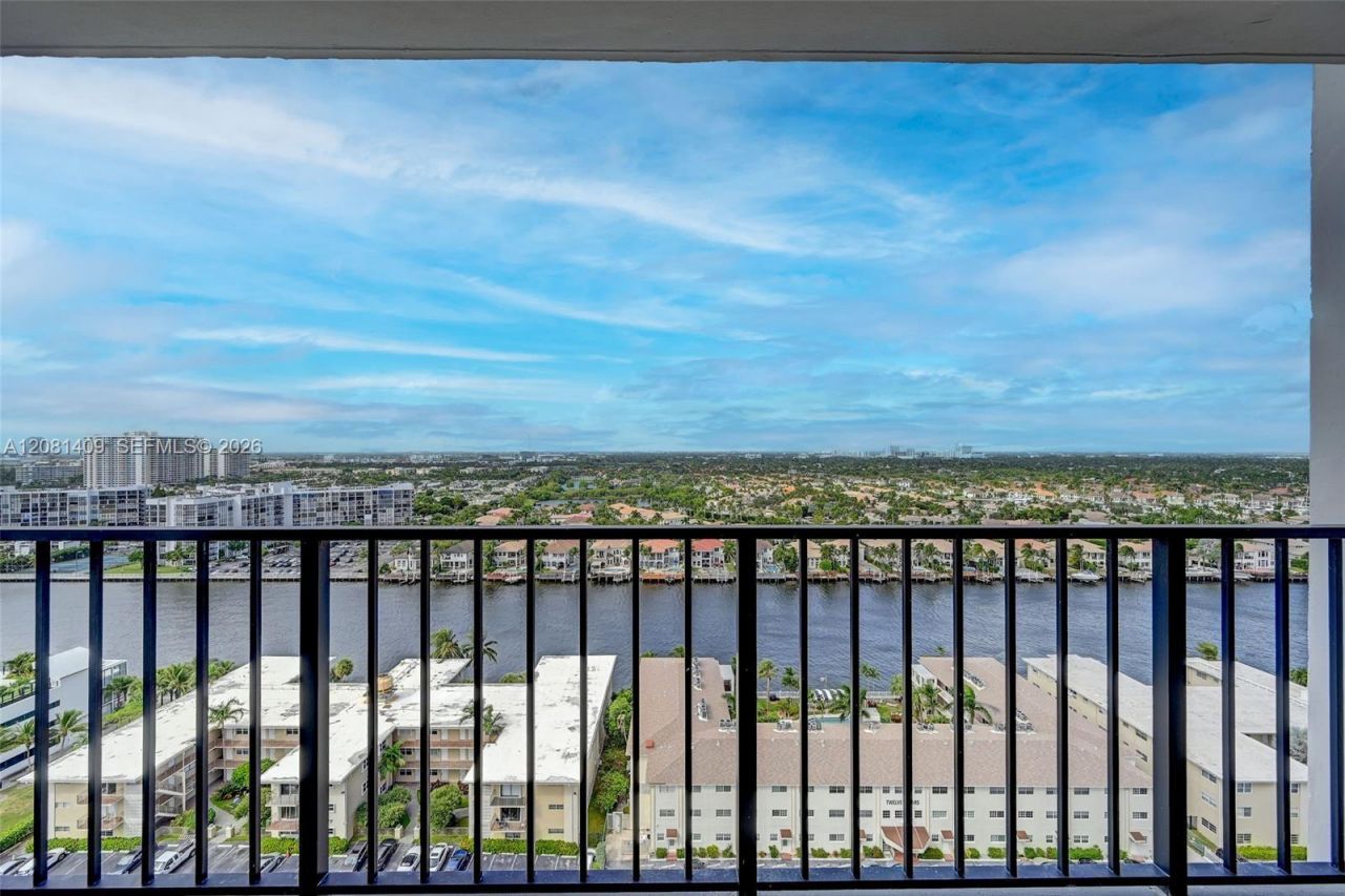 2401 S Ocean Dr, Unit 1906, Hollywood, FL 33019 Photo
