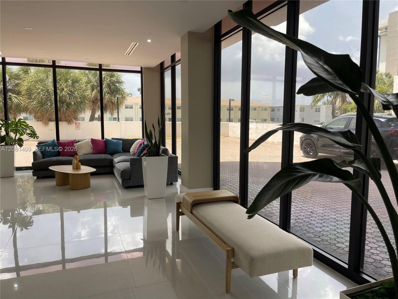 2401 S Ocean Dr, Unit 1906, Hollywood, FL 33019 Photo