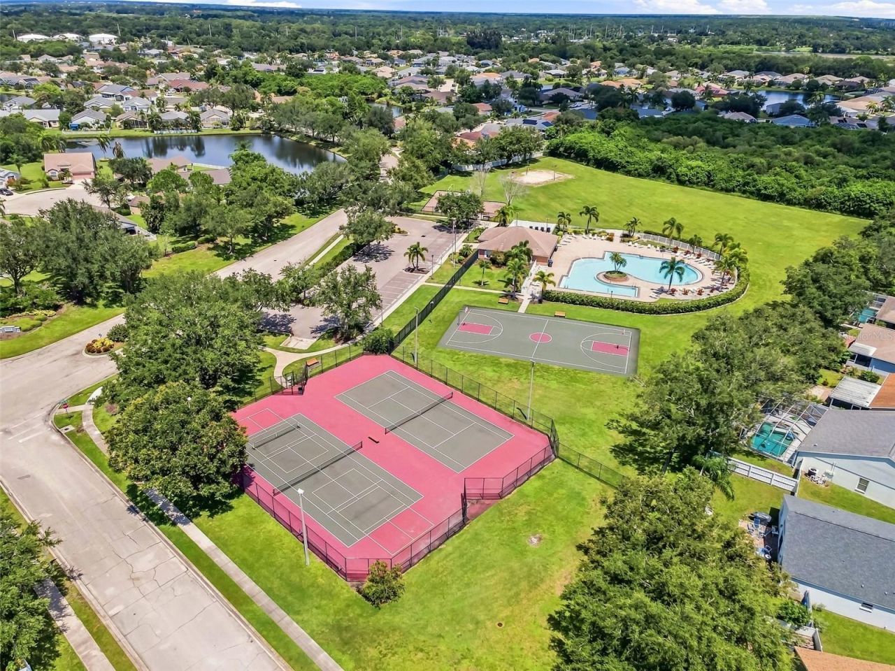 5052 Misty Canal Pl , Bradenton, FL 34203 Photo
