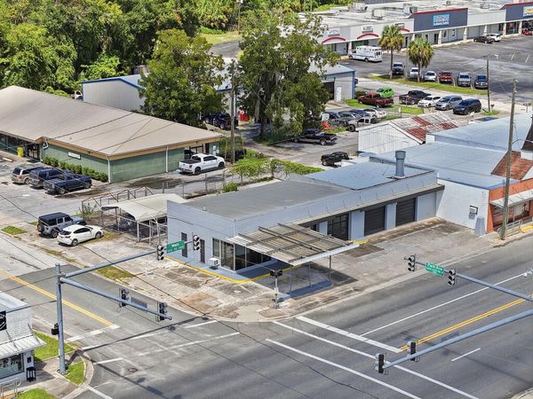 10 N Main St, Chiefland, FL 32626