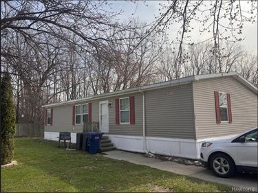 165 S Opdyke Road , Auburn Hills, Mi 48326