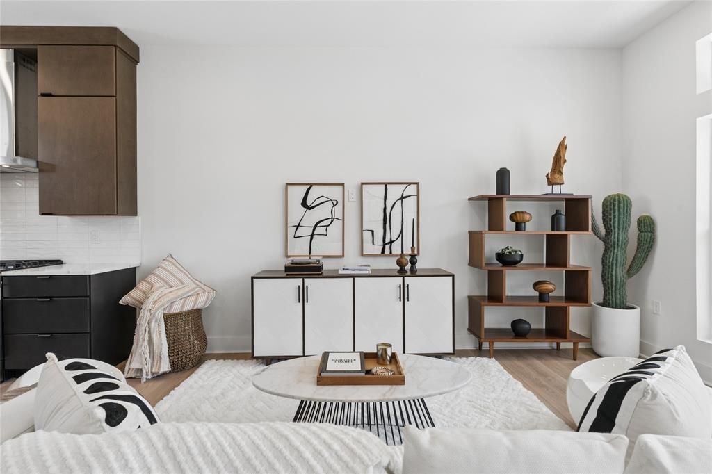 2202 N Carroll Avenue, Unit 102, Dallas, TX 75204 Main Photo
