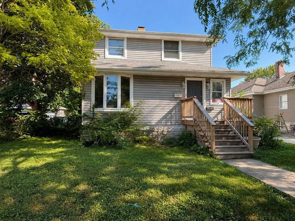 813 Richmond Street , Joliet, IL 60435