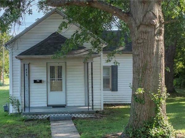 656 E 12th Street, Sedalia, MO 65301