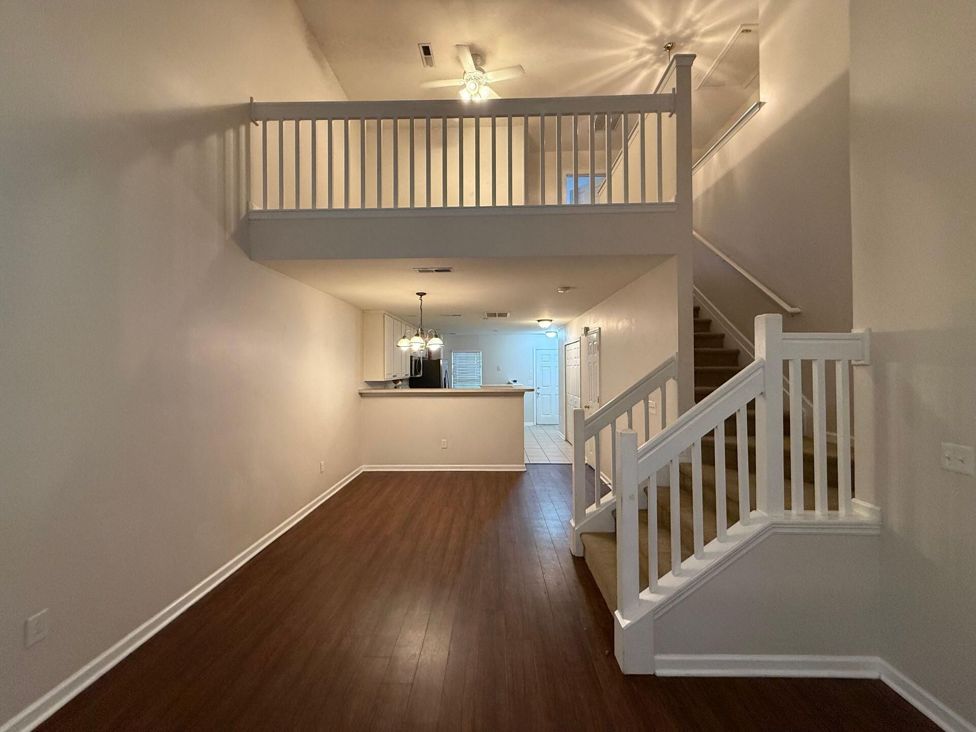 222 Kelsey Boulevard Photo 11