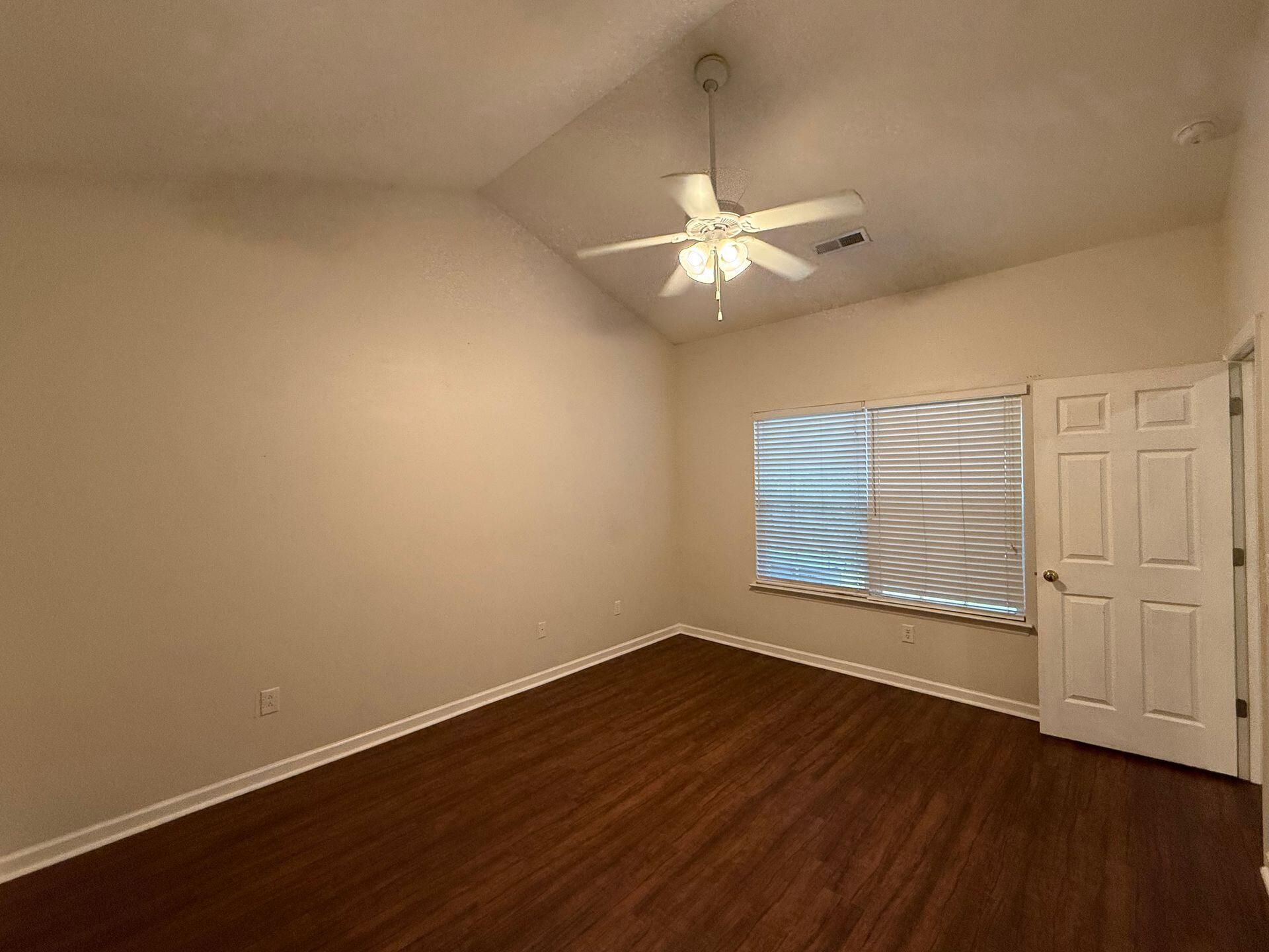 222 Kelsey Boulevard Photo 15