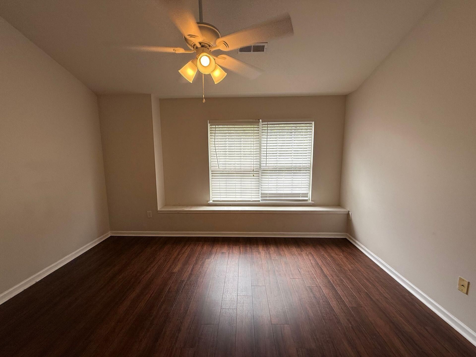 222 Kelsey Boulevard Photo 17