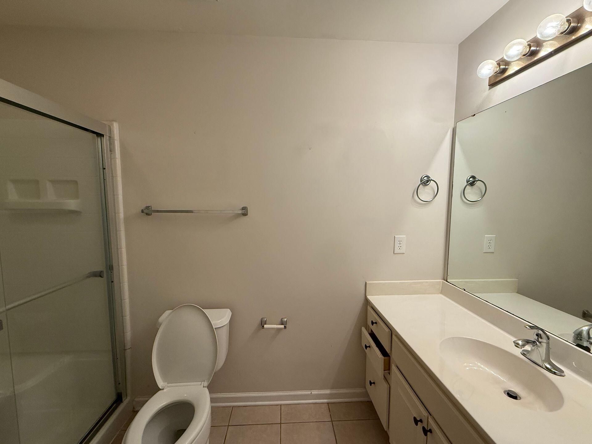 222 Kelsey Boulevard Photo 18