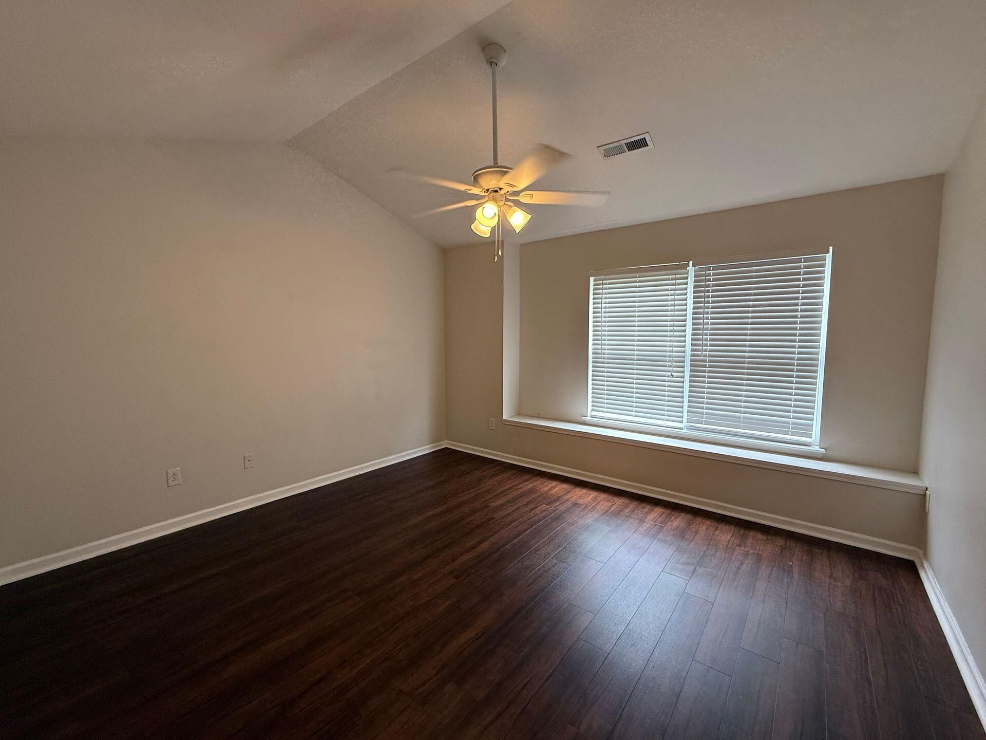 222 Kelsey Boulevard Photo 19