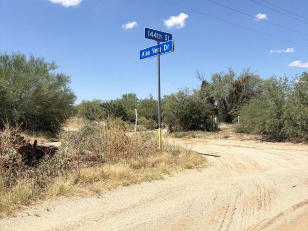 144 E Aloe Vera Drive, Unit 1, Scottsdale, AZ 85262