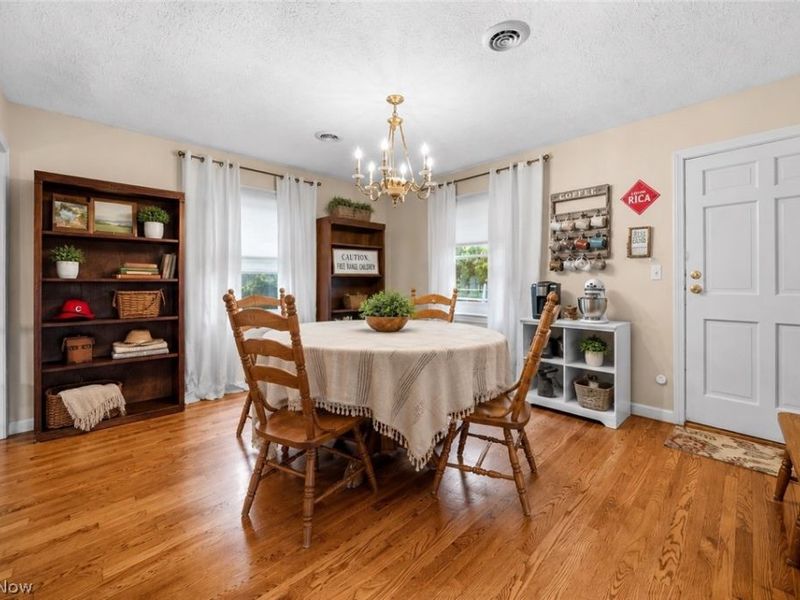 10875 Sperry Road, Kirtland, OH 44094 Photo 8