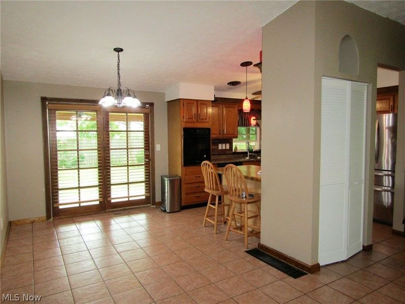 1921 Birch Trace Drive, Austintown, OH 44515 Photo 32
