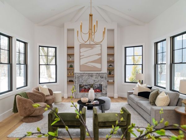 712 Watertown St, Unit 2, Newton, MA 02460