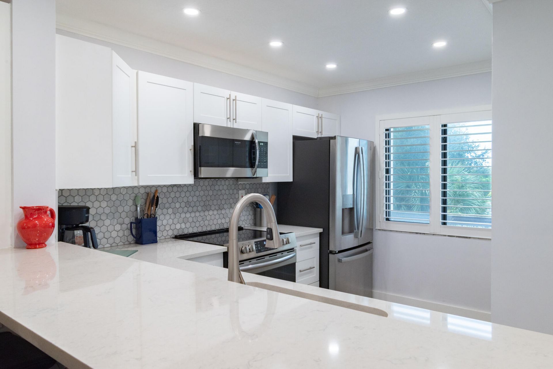2500 Presidential Way, Unit 304, West Palm Beach, FL 33401 Photo