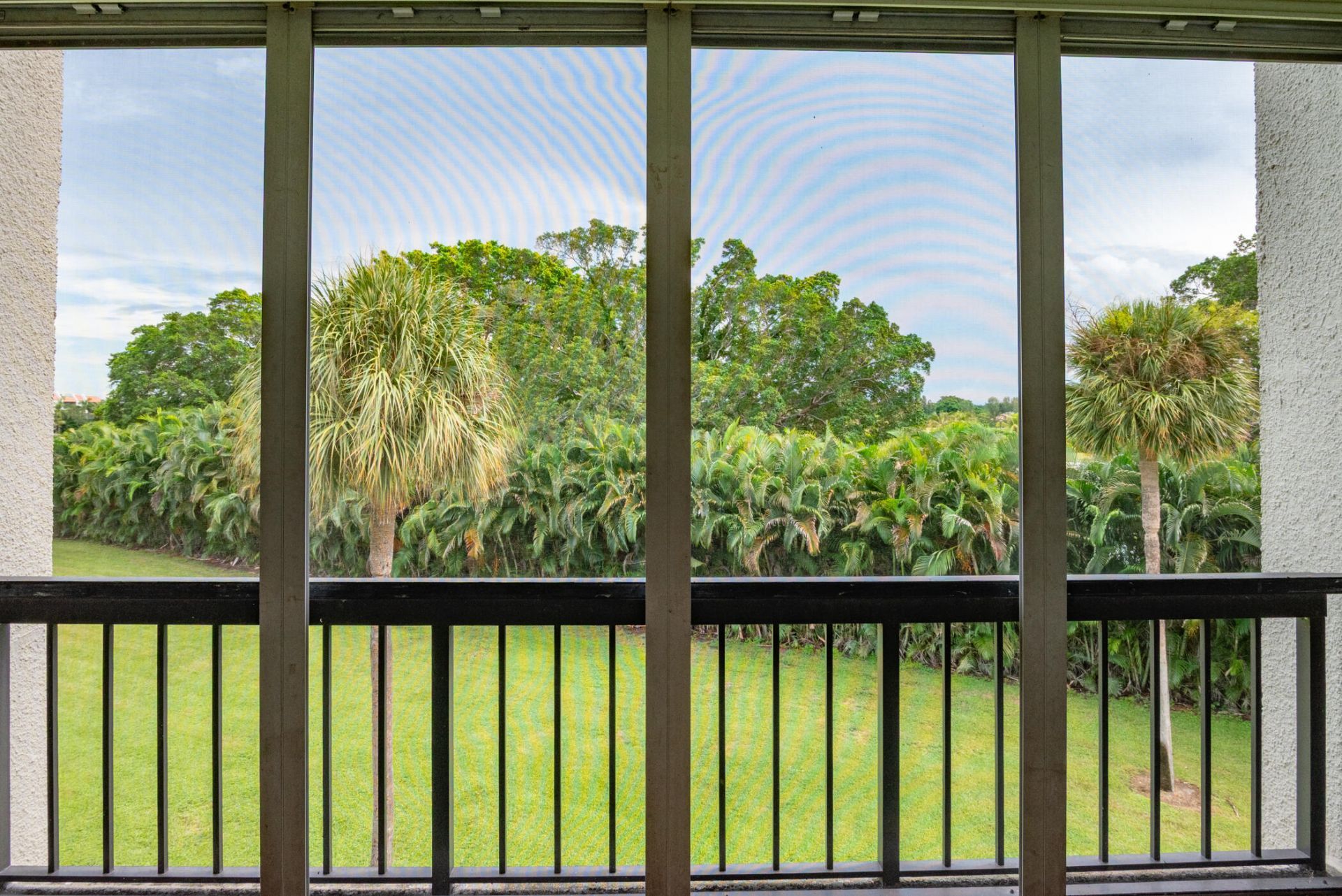 2500 Presidential Way, Unit 304, West Palm Beach, FL 33401 Photo