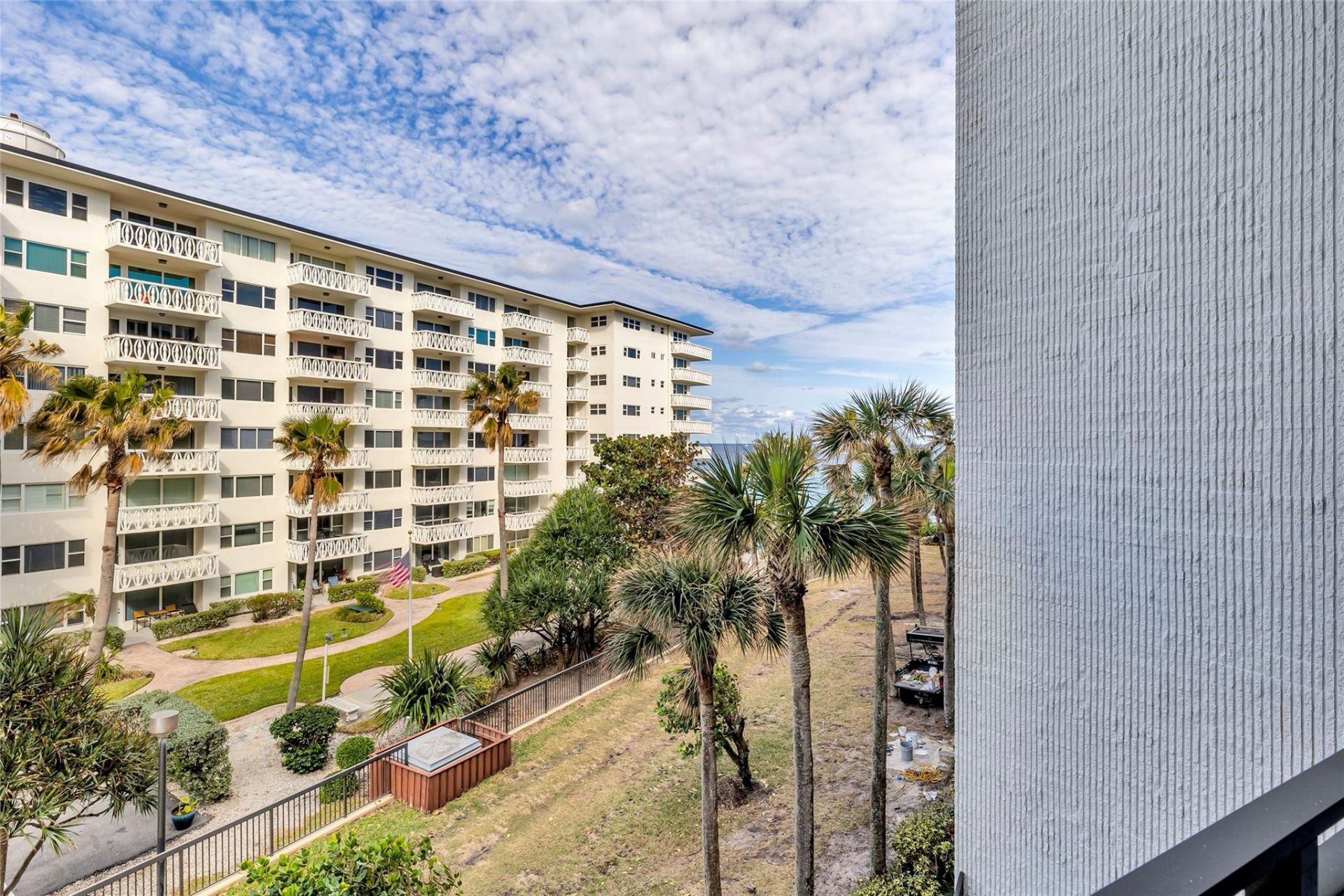 1167 Hillsboro Mile, Unit 306, Hillsboro Beach, FL 33062 Photo