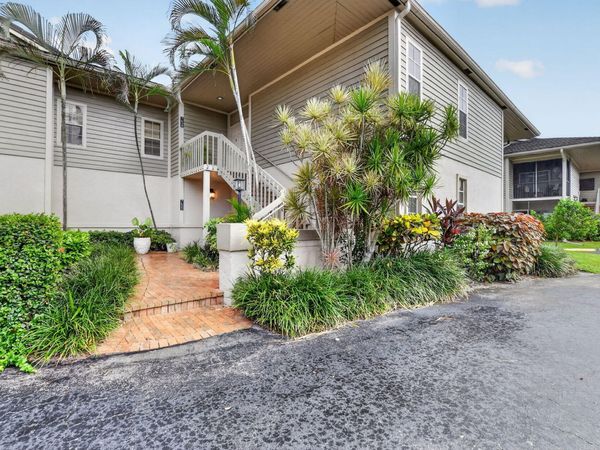 7622 Elm Ridge Drive, Boca Raton, FL 33433