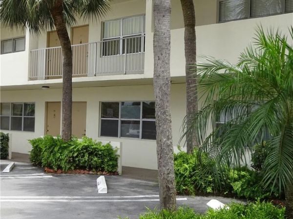 2840 NE 14th Street Causeway, Unit 109, Pompano Beach, FL 33062