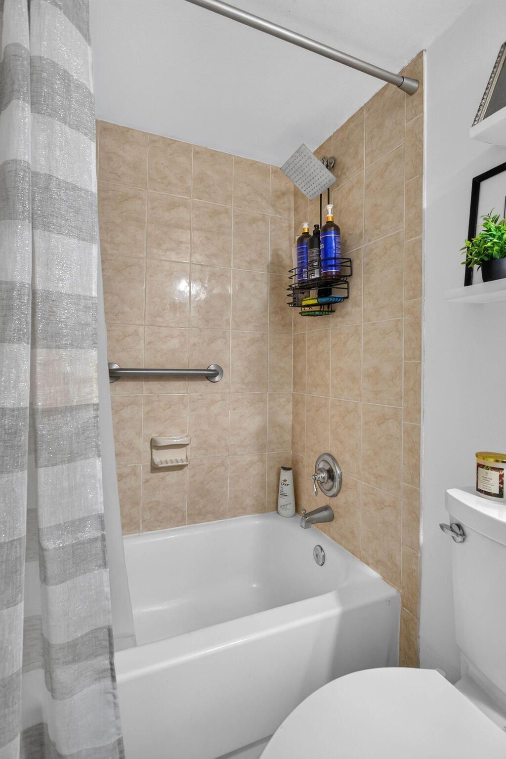 2840 NE 14th Street Causeway, Unit 109, Pompano Beach, FL 33062 Photo