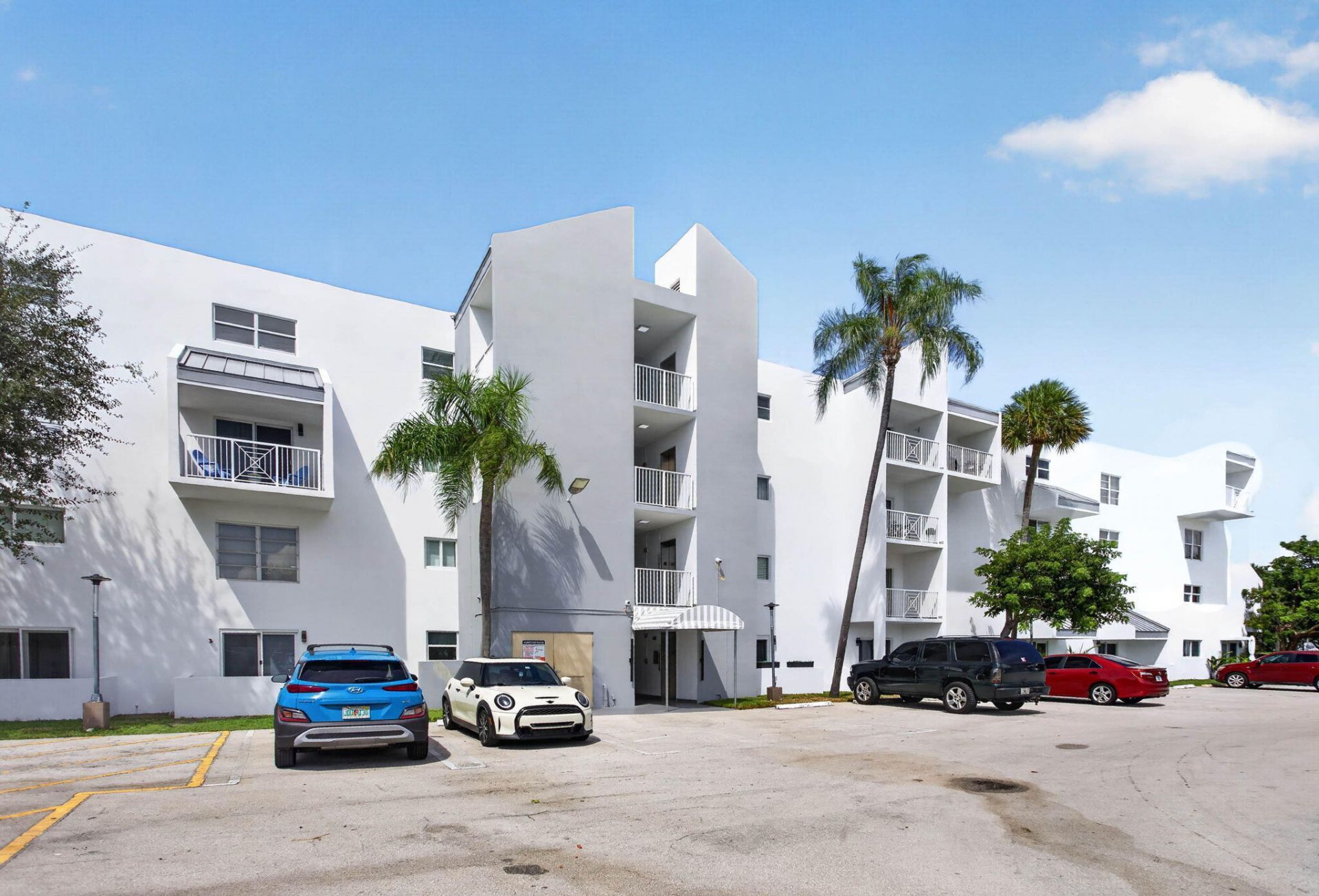 2840 NE 14th Street Causeway, Unit 109, Pompano Beach, FL 33062 Photo