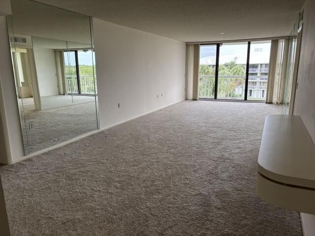 2601 Village Boulevard, Unit Apt 406, West Palm Beach, FL 33409 Photo