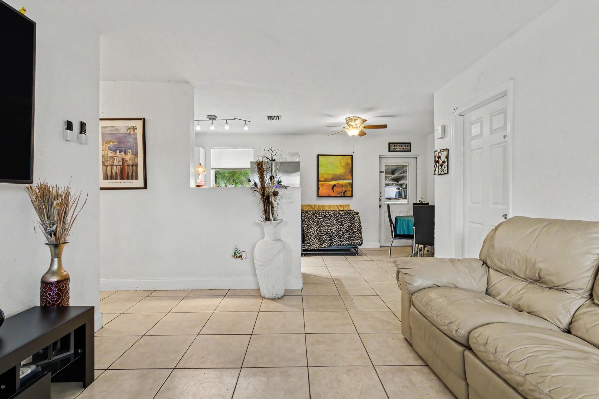 6714 Atlanta Street, Hollywood, FL 33024 Photo