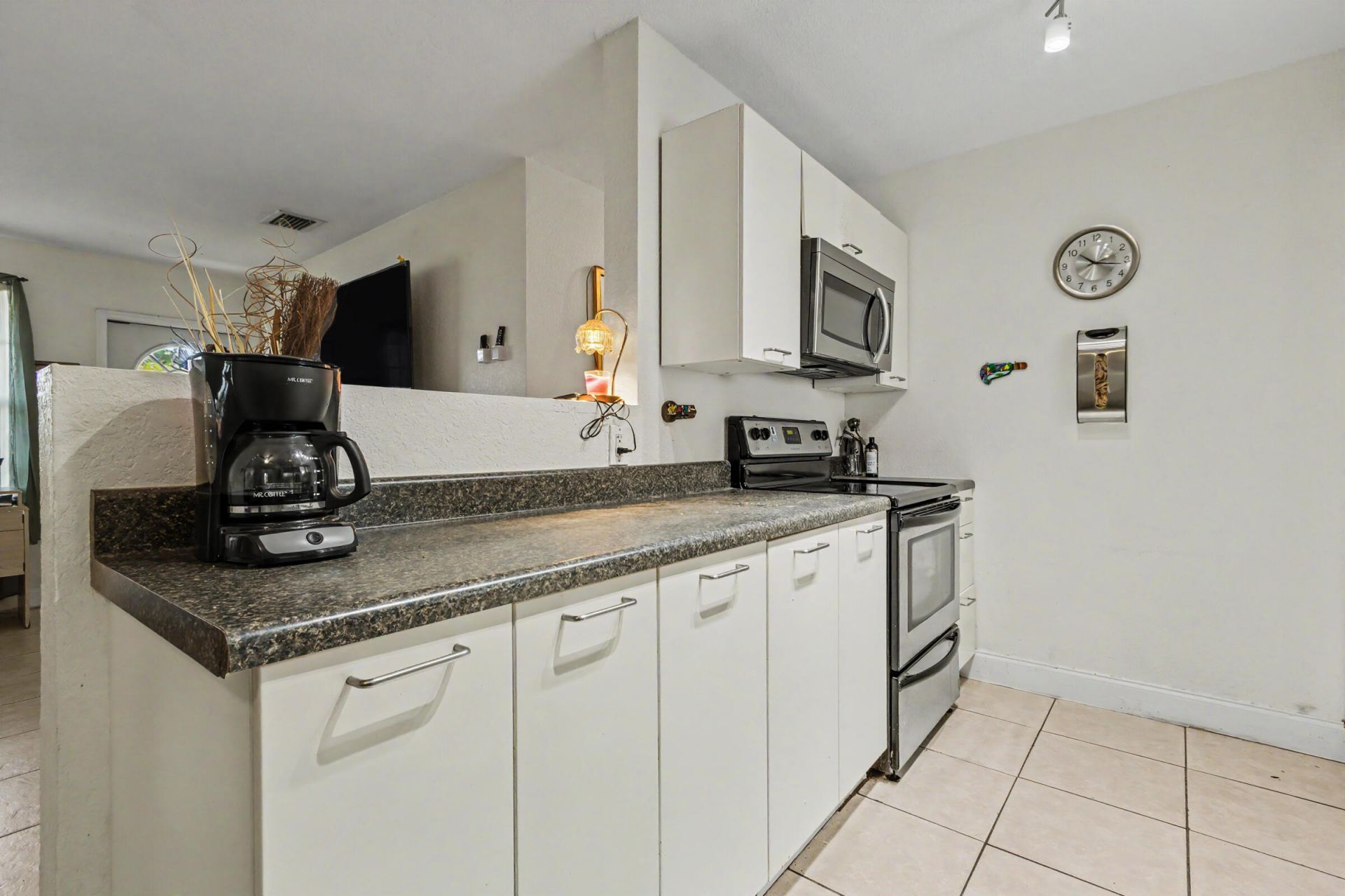 6714 Atlanta Street, Hollywood, FL 33024 Photo