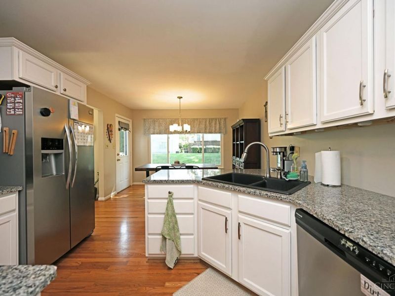 960 Tarragon Lane, Miami Township, OH 45150 Photo 23