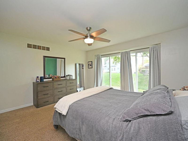 960 Tarragon Lane, Miami Township, OH 45150 Photo 28
