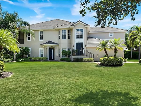 5021 Maxwell CIR, Unit 101, NAPLES, FL 34105
