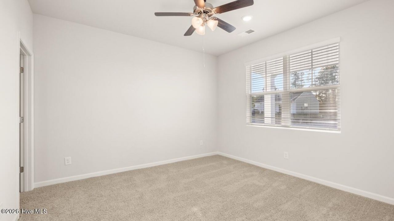 810 Feldspar Manor Photo 17