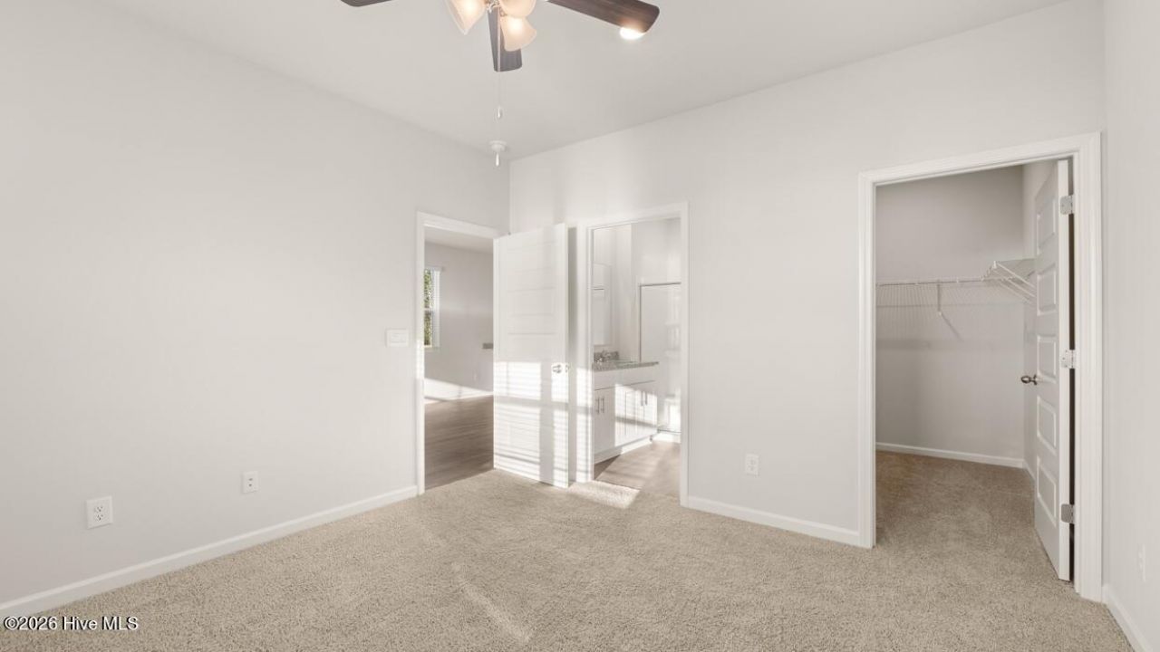 810 Feldspar Manor Photo 19