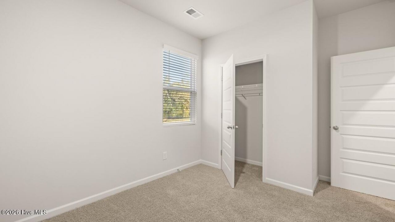 810 Feldspar Manor Photo 28
