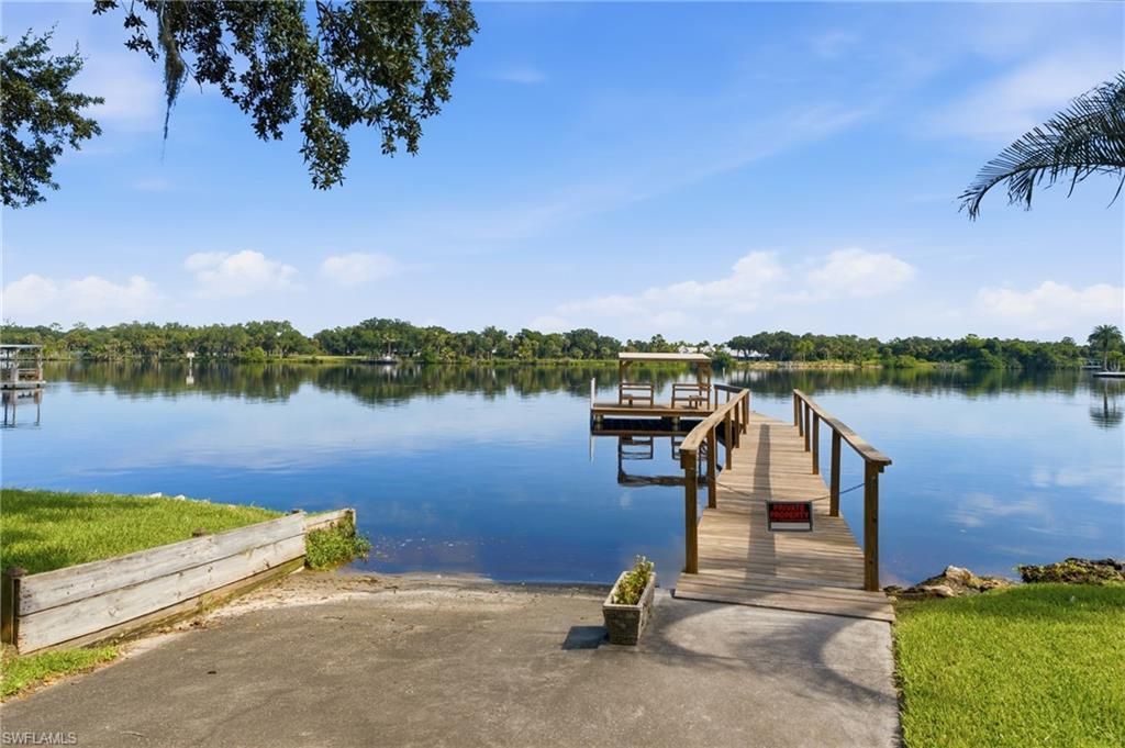 2216 River Oak Ln , Fort Myers, FL 33905 Photo