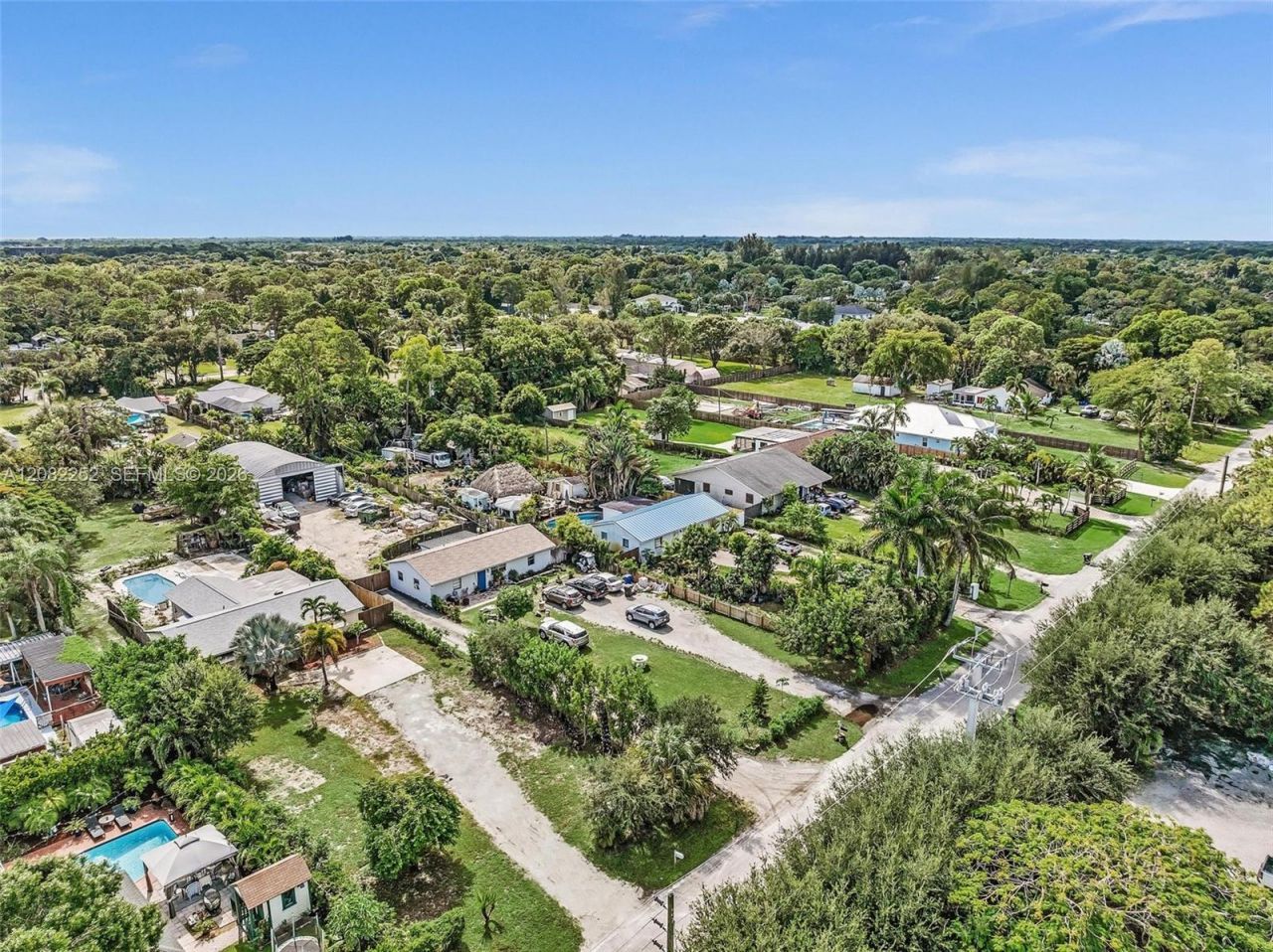 5088 2nd Rd , Lake Worth, FL 33467 Photo