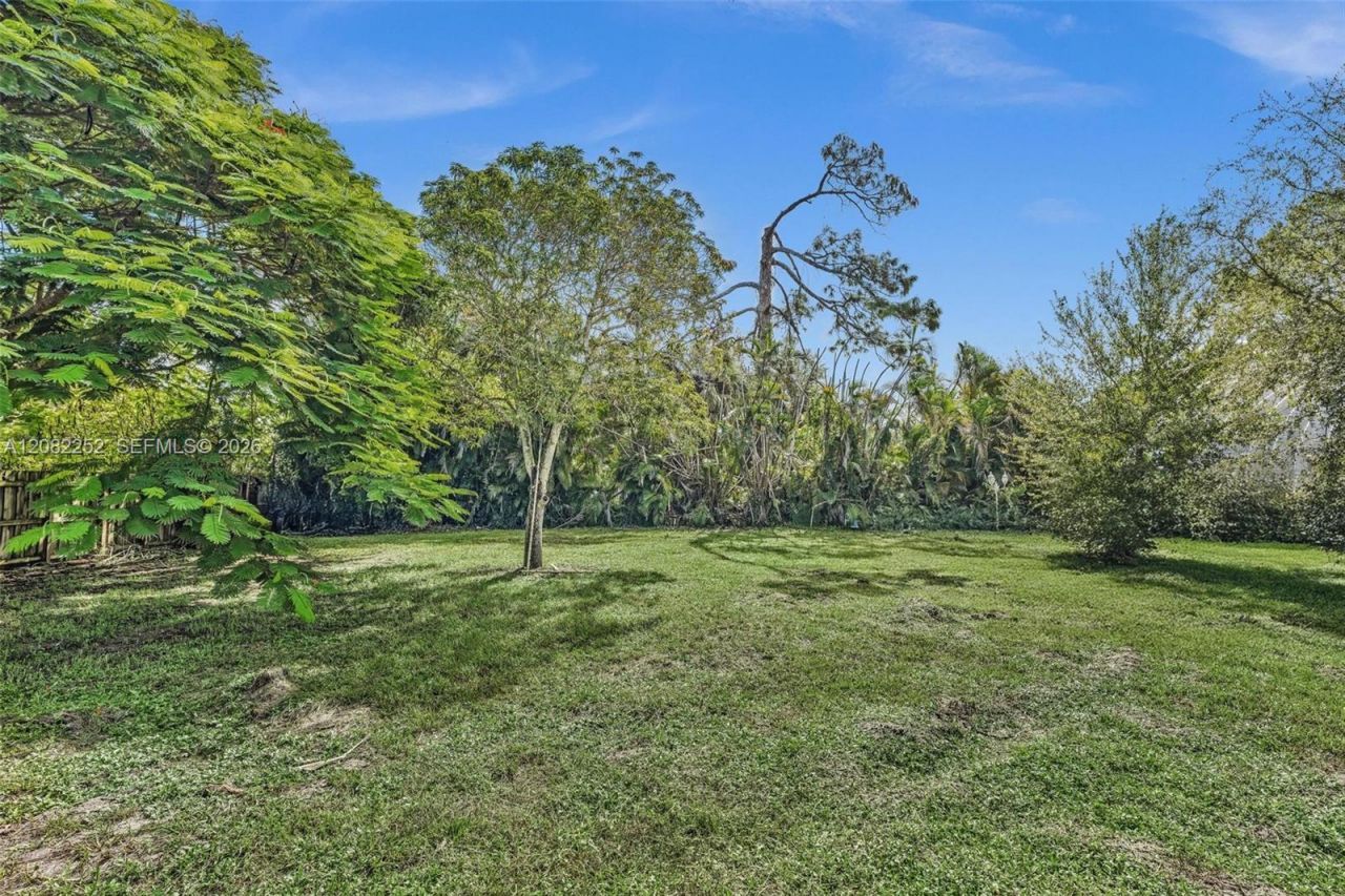 5088 2nd Rd , Lake Worth, FL 33467 Photo