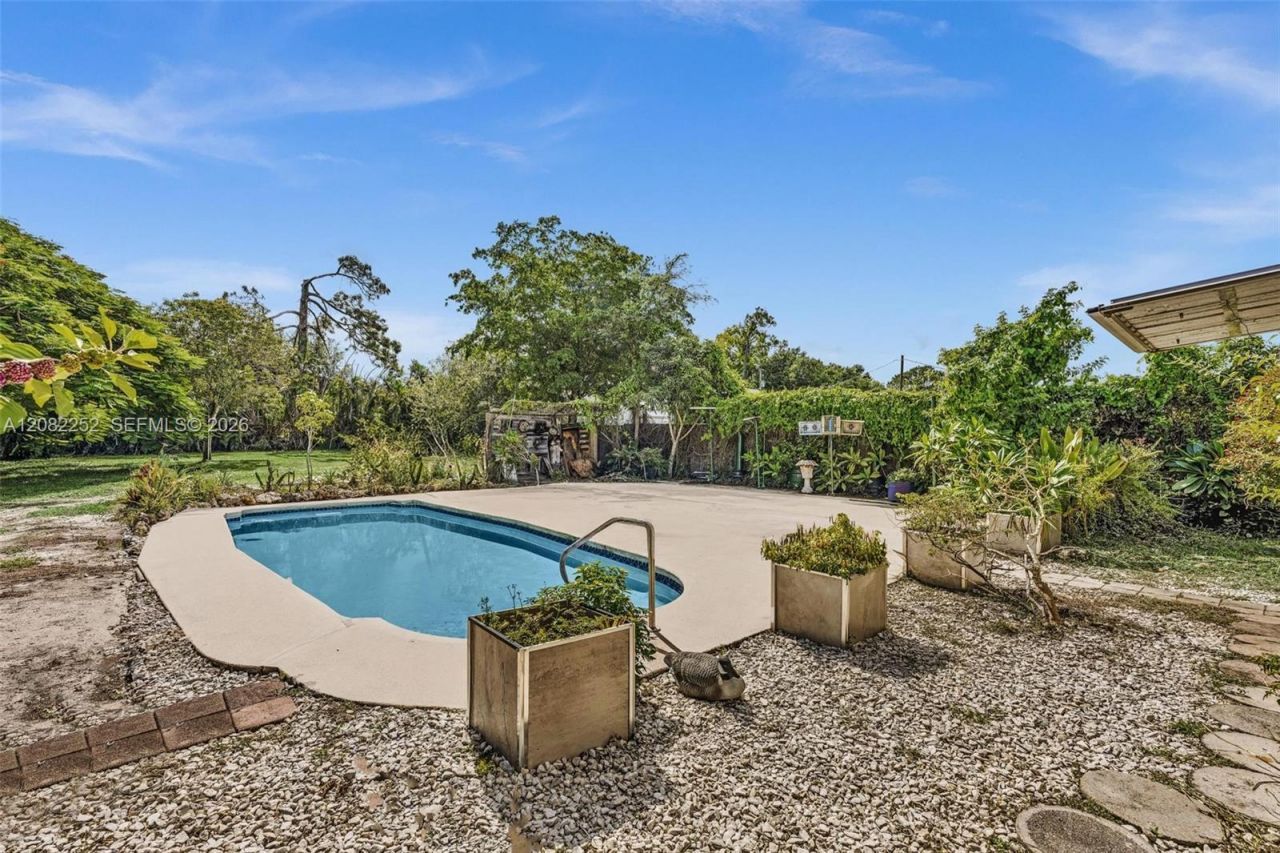 5088 2nd Rd , Lake Worth, FL 33467 Photo