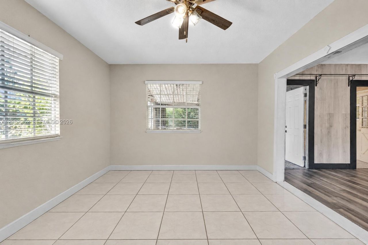 5088 2nd Rd , Lake Worth, FL 33467 Photo