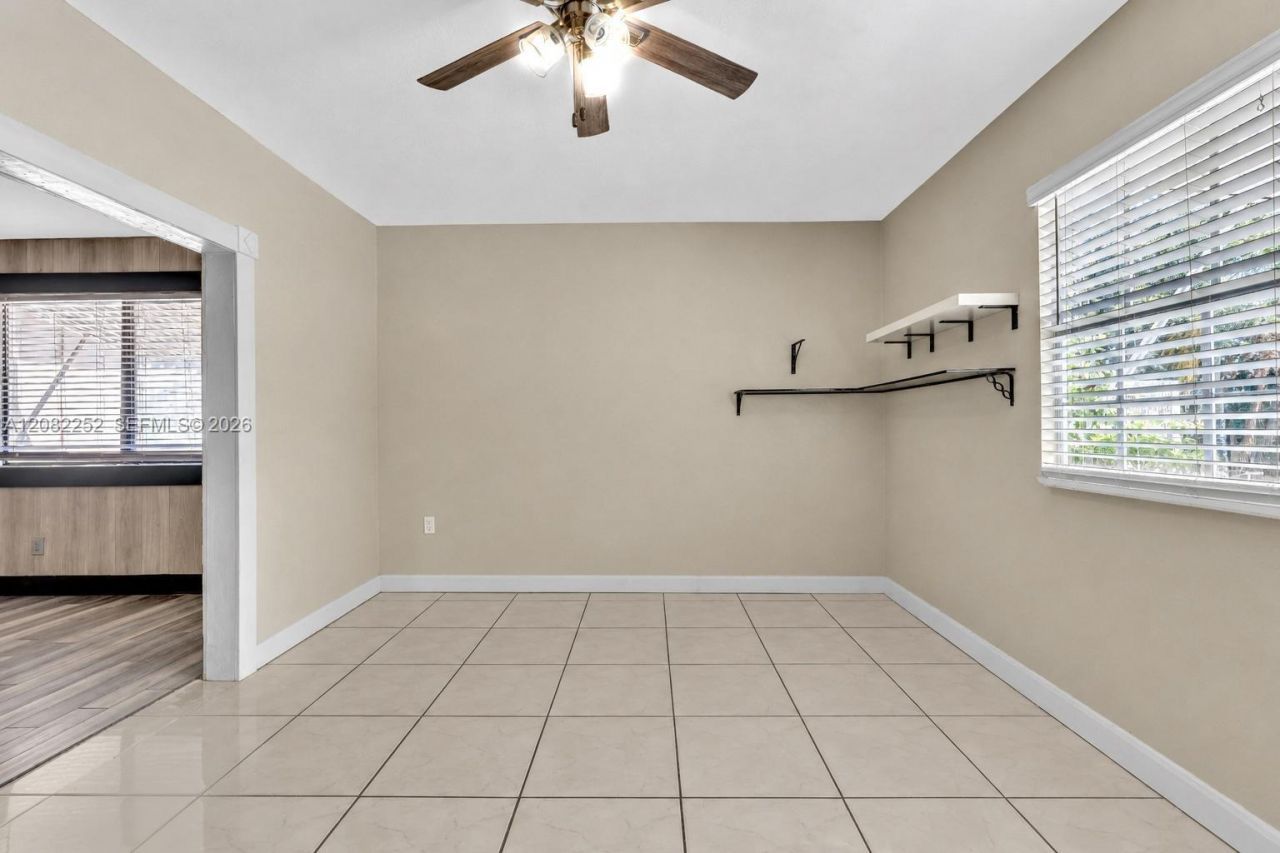 5088 2nd Rd , Lake Worth, FL 33467 Photo