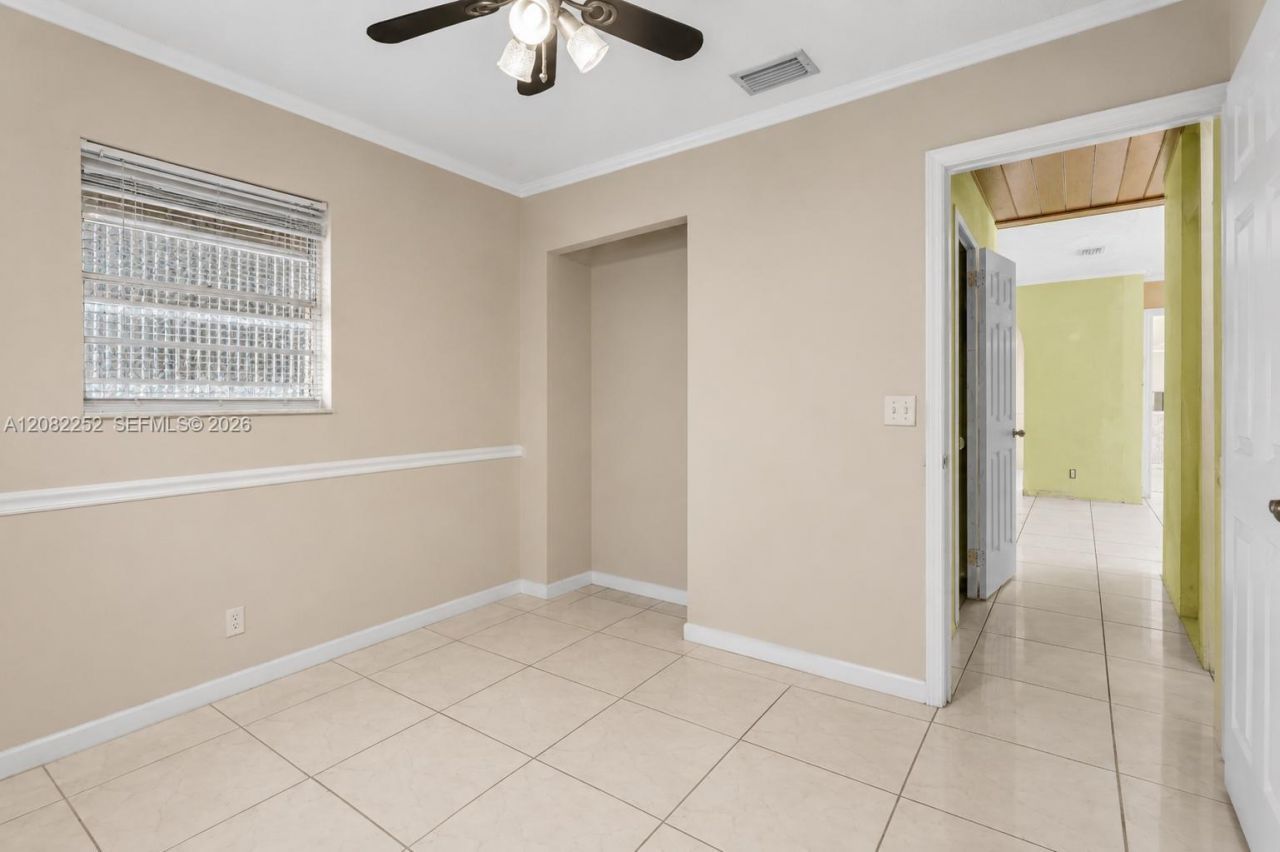 5088 2nd Rd , Lake Worth, FL 33467 Photo