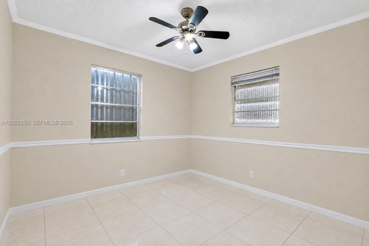 5088 2nd Rd , Lake Worth, FL 33467 Photo