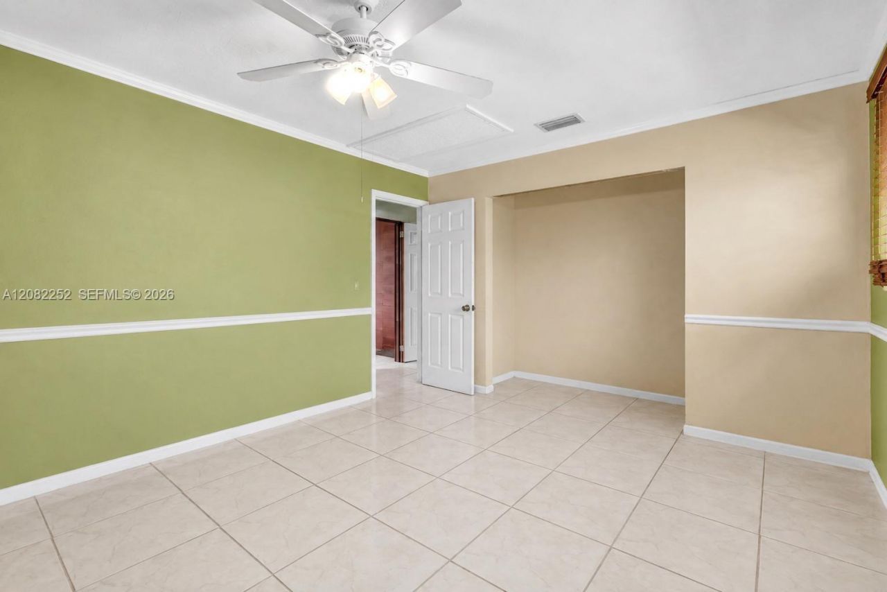 5088 2nd Rd , Lake Worth, FL 33467 Photo