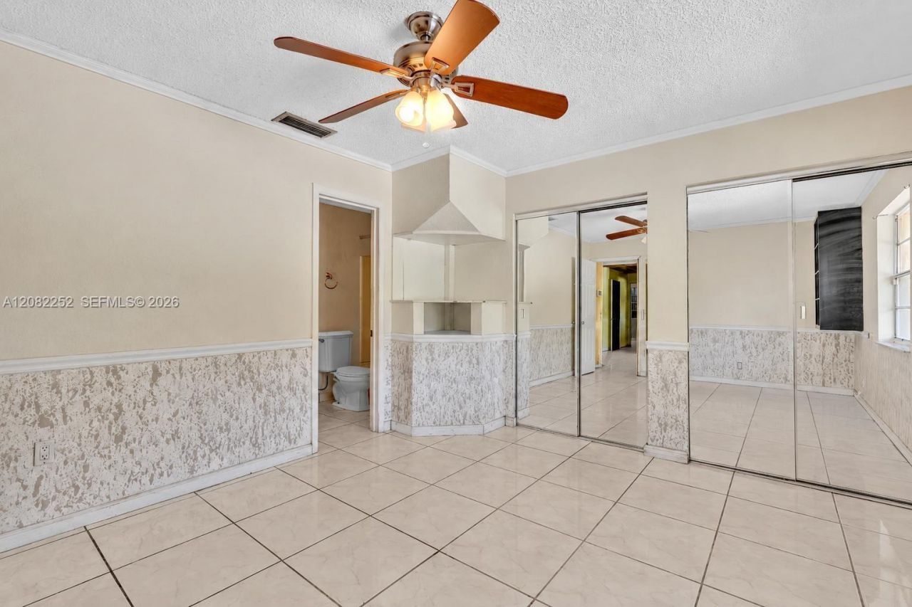 5088 2nd Rd , Lake Worth, FL 33467 Photo