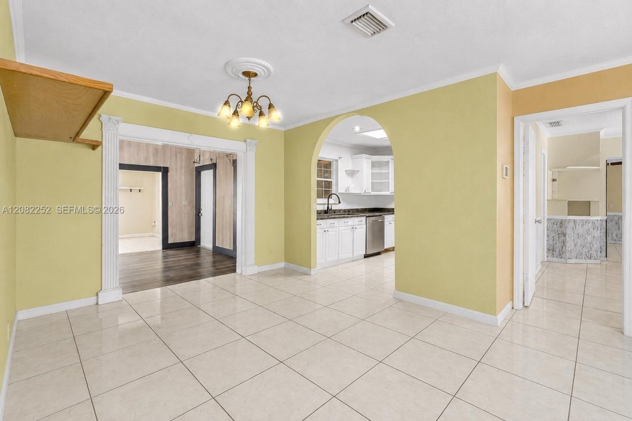 5088 2nd Rd , Lake Worth, FL 33467 Photo