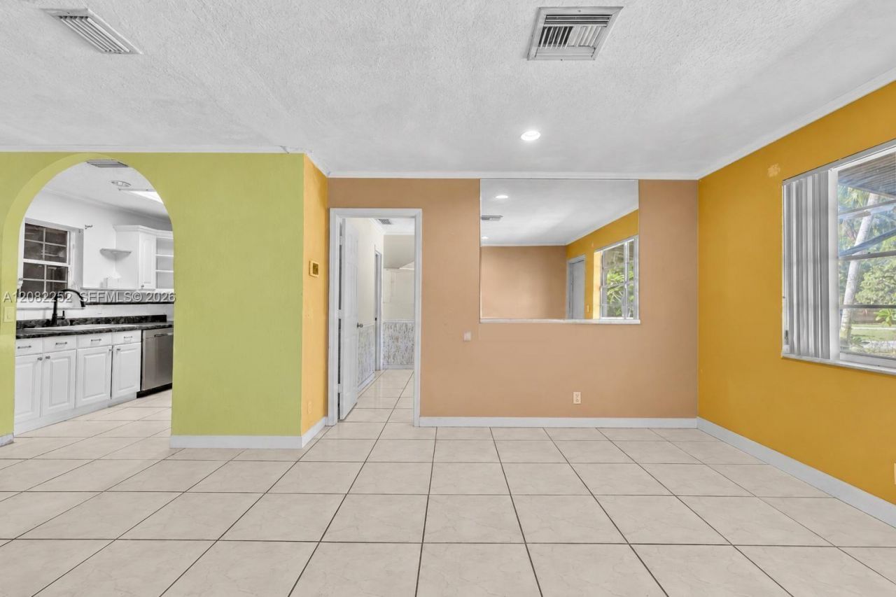 5088 2nd Rd , Lake Worth, FL 33467 Photo