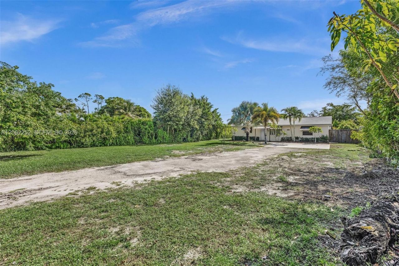 5088 2nd Rd , Lake Worth, FL 33467 Photo