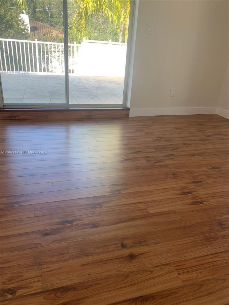 3203 Mary St , Unit 4, Miami, FL 33133 Photo