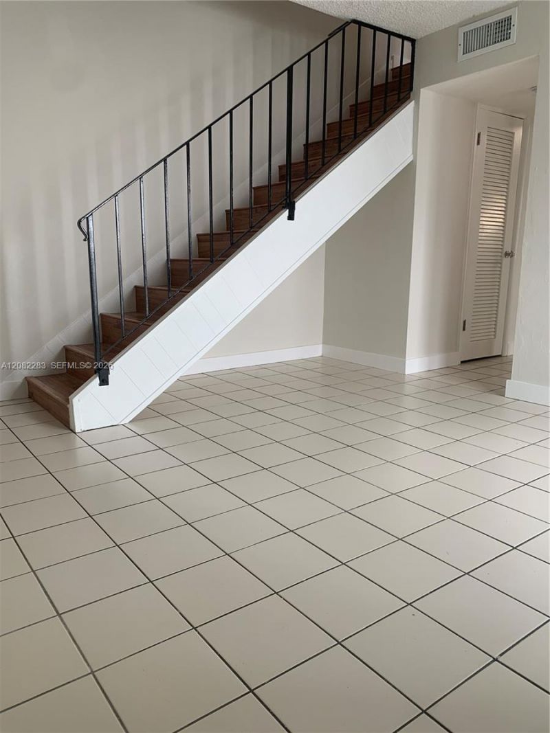 3203 Mary St , Unit 4, Miami, FL 33133 Photo
