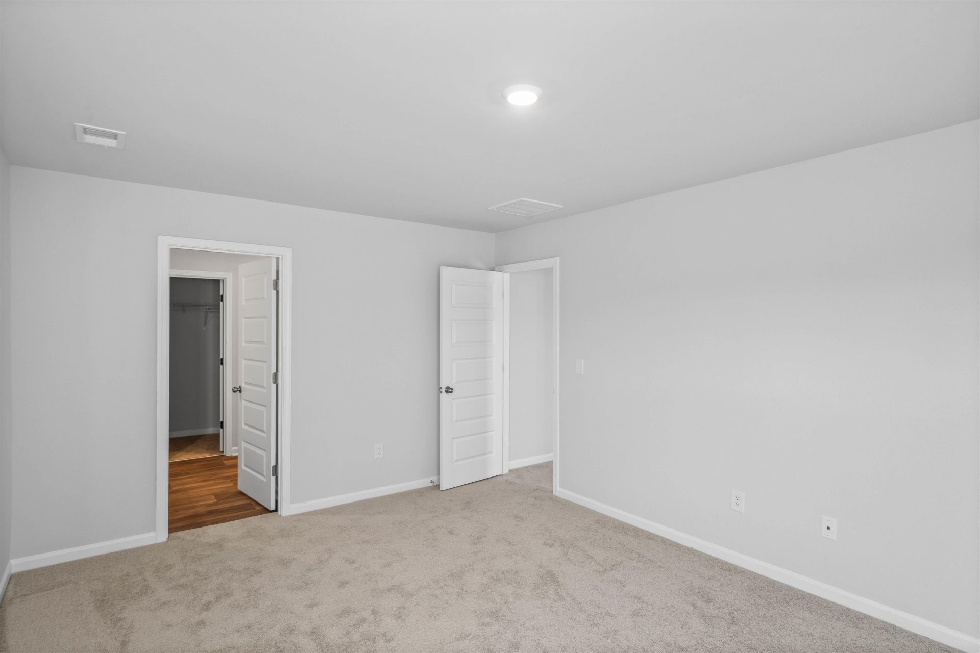 289 Pleasant Valley Dr Photo 8